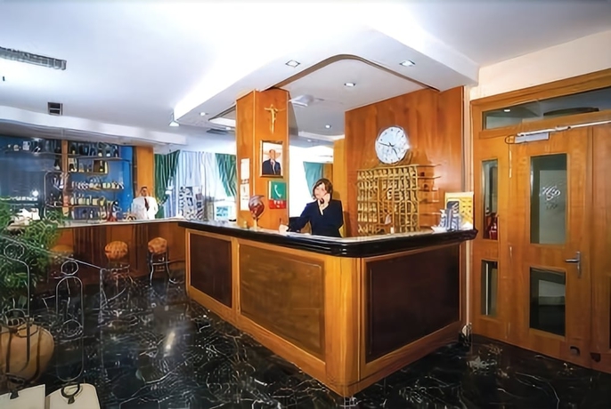 Imagen de los interiores del Hotel Pisani, Caserta. Foto 19