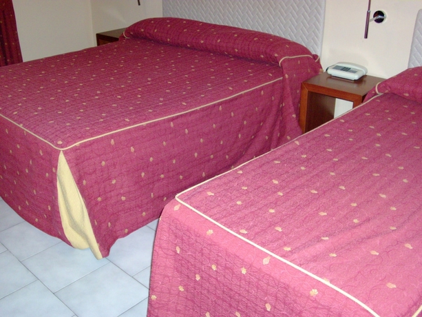 Imagen de la habitación del Hotel Pisani, Caserta. Foto 14