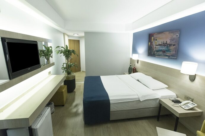 Imagen de la habitación del Hotel Piskin Otel. Foto 18