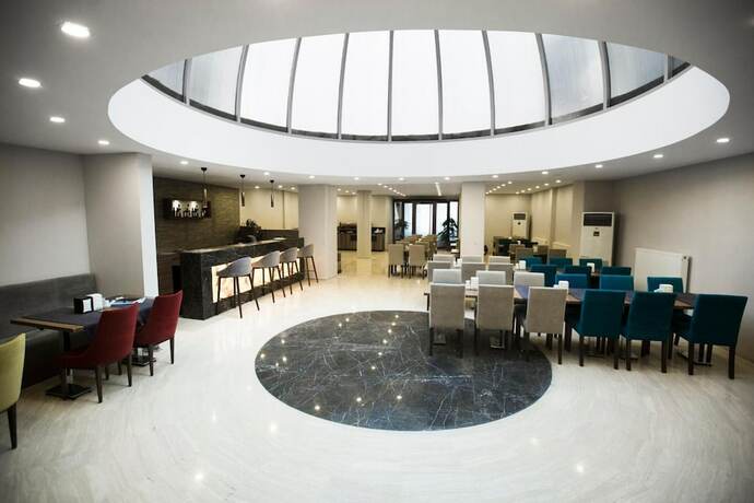 Imagen general del Hotel Piskin Otel. Foto 7