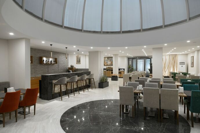 Imagen general del Hotel Piskin Otel. Foto 10