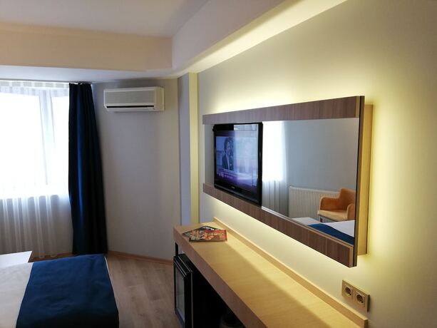 Imagen general del Hotel Piskin Otel. Foto 13