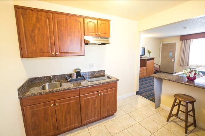 Imagen de la habitación del Hotel Pismo Beachwalker Inn and Suites. Foto 6