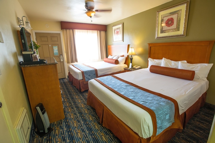 Imagen de la habitación del Hotel Pismo Beachwalker Inn and Suites. Foto 9