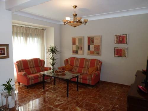 Imagen de la habitación del Hotel Piso Eduardo Lucena. Foto 2