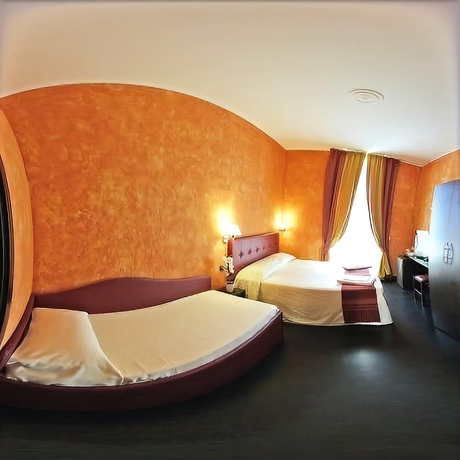 Imagen de la habitación del Hotel Pisolo Resort. Foto 6