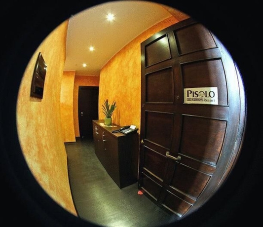 Imagen de los interiores del Hotel Pisolo Resort. Foto 18