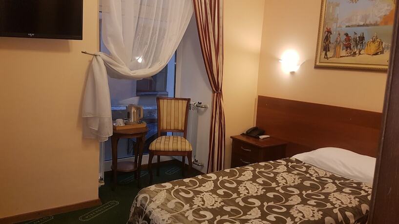 Imagen de la habitación del Hotel Piterskaya Club, San Petersburgo. Foto 12