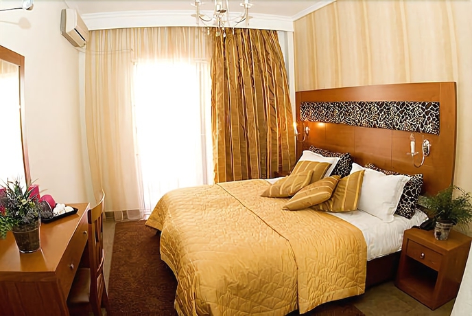 Imagen de la habitación del Hotel Pithari. Foto 9