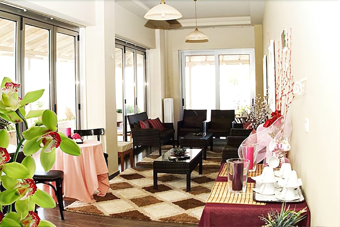 Imagen del bar/restaurante del Hotel Pithari. Foto 5