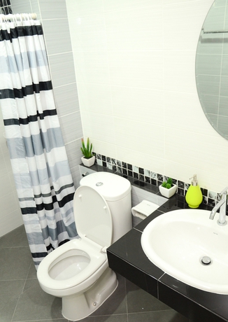 Imagen de la habitación del Hotel Pitikant Place. Foto 8