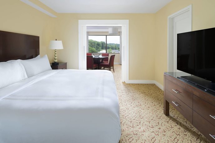Imagen de la habitación del Hotel Pittsburgh Airport Marriott. Foto 9