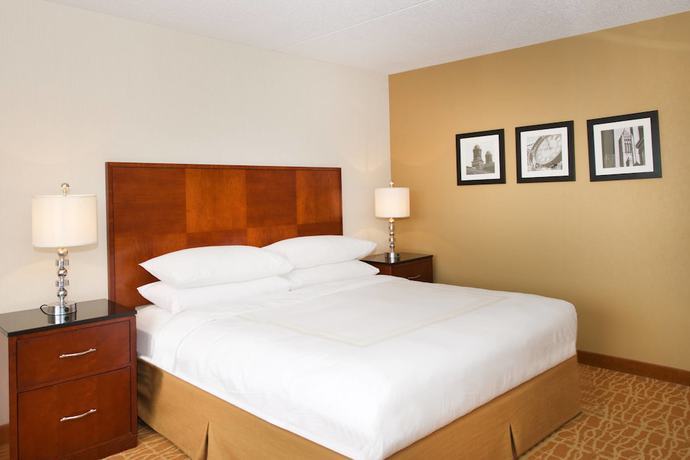 Imagen de los interiores del Hotel Pittsburgh Airport Marriott. Foto 20
