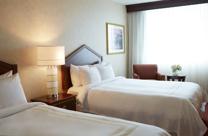 Imagen de la habitación del Hotel Pittsburgh Marriott North. Foto 5