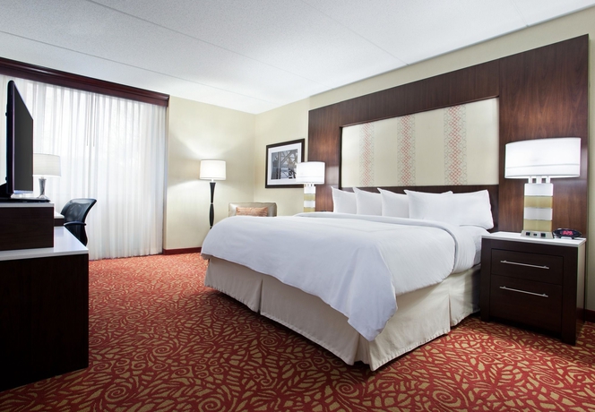 Imagen de la habitación del Hotel Pittsburgh Marriott North. Foto 7