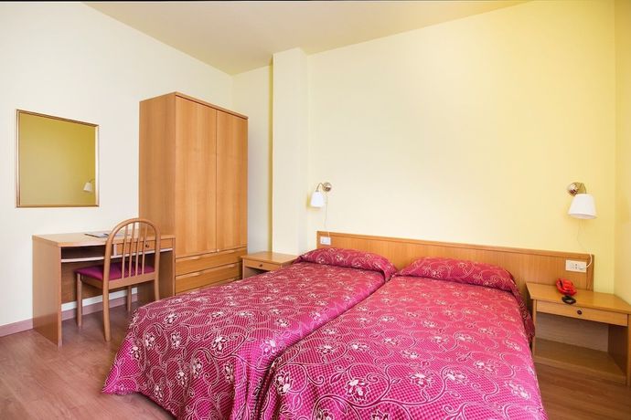 Imagen de la habitación del Hotel Piuro. Foto 7
