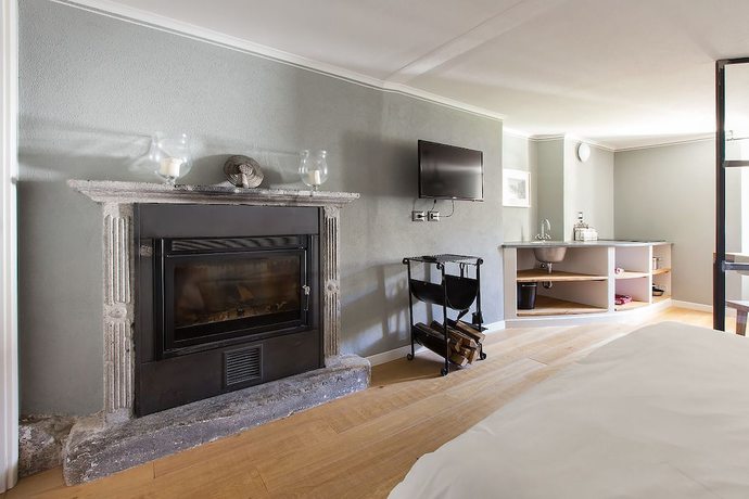 Imagen de la habitación del Hotel Piuro. Foto 15