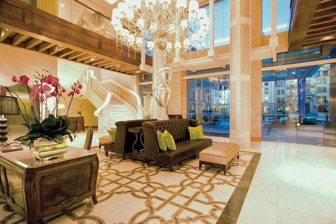 Imagen de los interiores del Hotel Pivot Montecasino. Foto 18