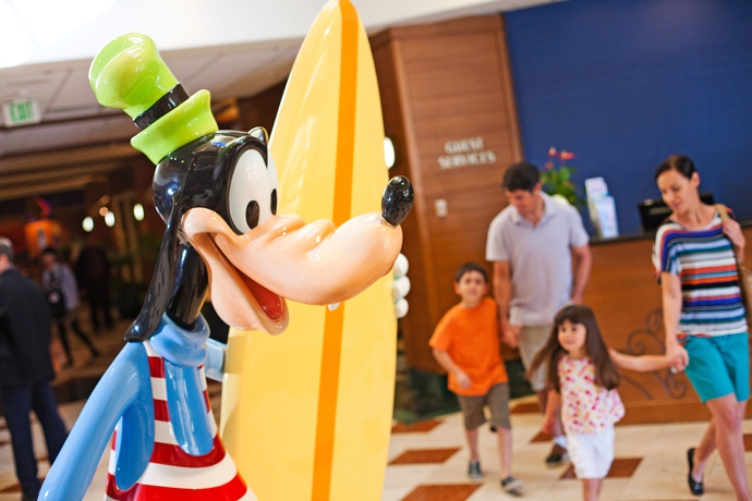 Imagen de los interiores del Hotel Pixar Place. Foto 12