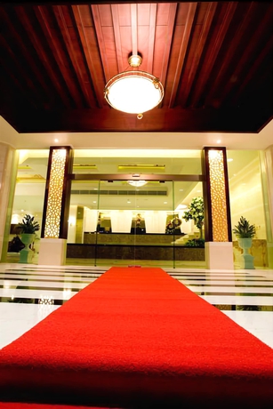 Imagen de los interiores del Hotel Piyathip Place. Foto 17