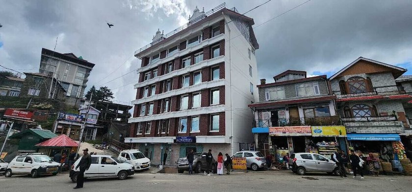 Imagen general del Hotel Piyush Residency. Foto 1