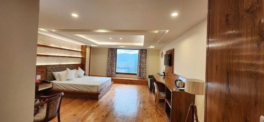 Imagen de la habitación del Hotel Piyush Residency. Foto 11