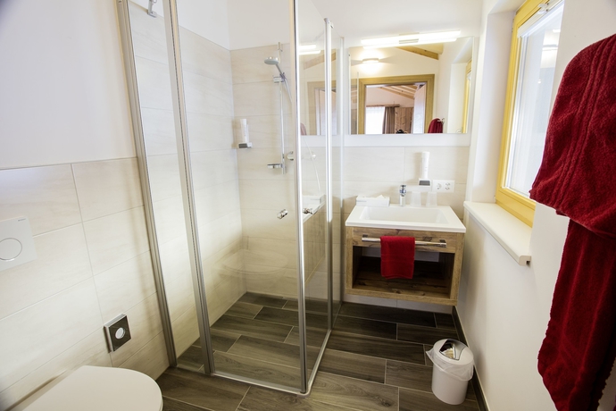 Imagen de la habitación del Hotel Piz Ot. Foto 12