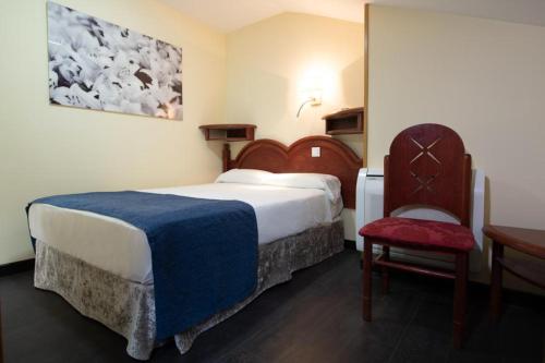 Imagen de la habitación del Hotel Pizarro, Humanes De Madrid. Foto 16