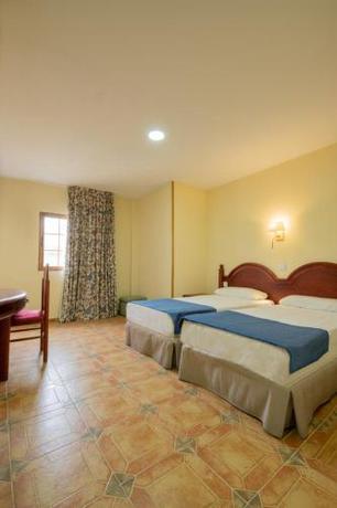 Imagen de la habitación del Hotel Pizarro, Humanes De Madrid. Foto 17