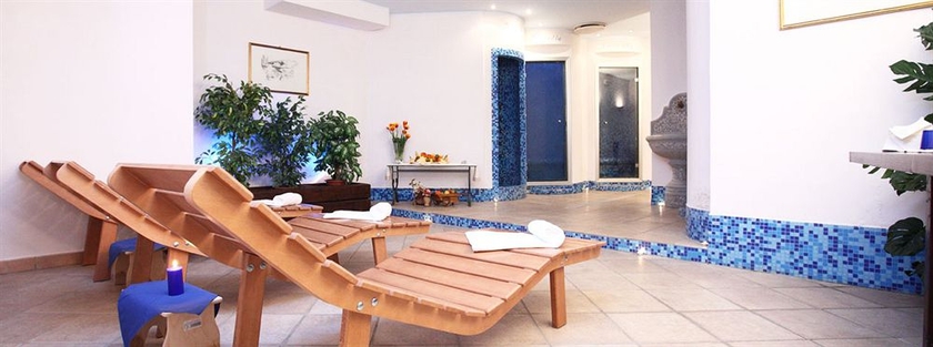 Imagen de la piscina del Hotel Pizzalto. Foto 4