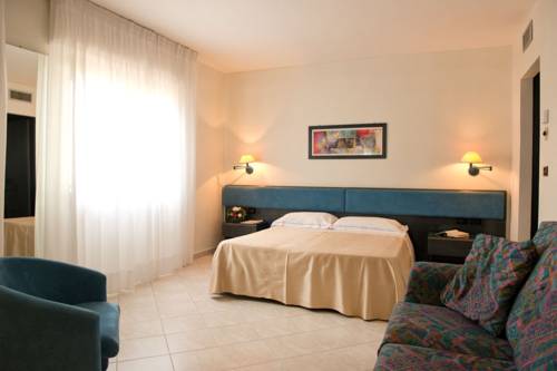 Imagen de la habitación del Hotel Pizzomunno Vieste Palace. Foto 12