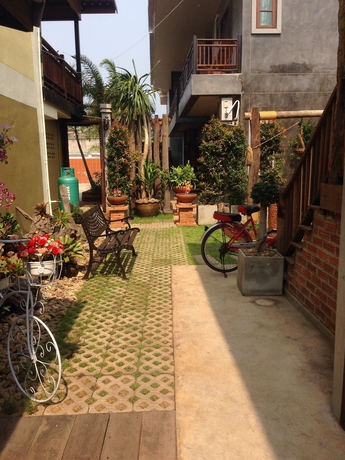 Imagen de los exteriores del Hotel Pj House. Foto 10