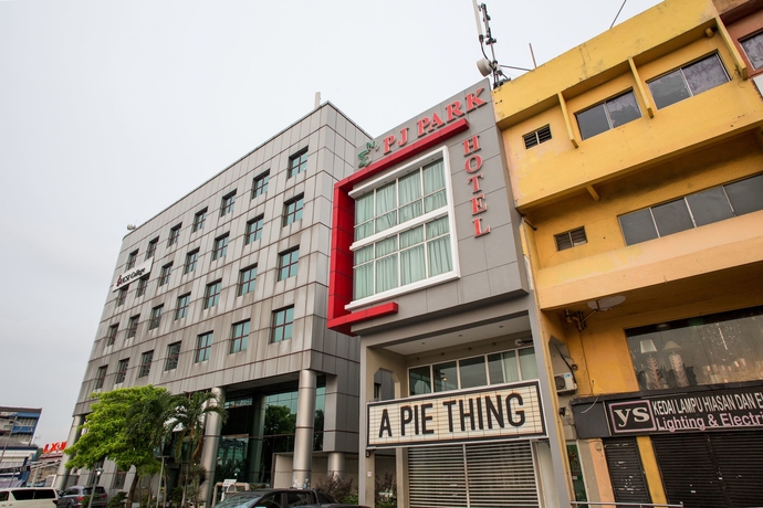 Imagen de los exteriores del Hotel Pj Park. Foto 8