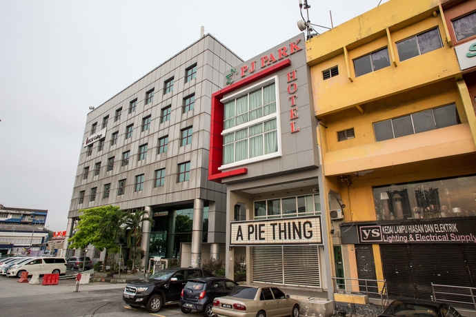 Imagen de los exteriores del Hotel Pj Park. Foto 11