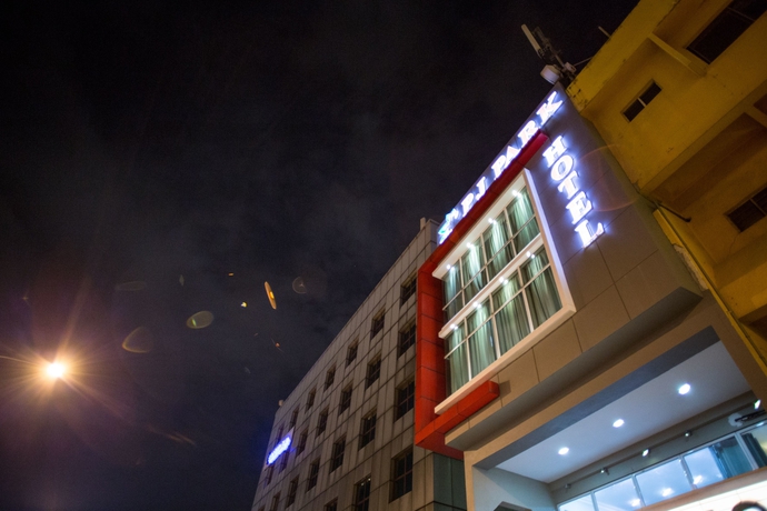 Imagen de los exteriores del Hotel Pj Park. Foto 16