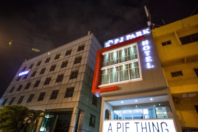 Imagen de los exteriores del Hotel Pj Park. Foto 19