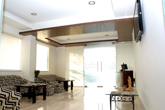 Imagen de los interiores del Hotel P.k. Residency. Foto 11
