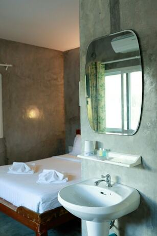 Imagen general del Hotel Pk Resort. Foto 11