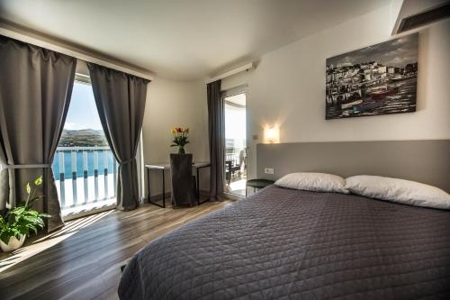 Imagen general del Hotel Plaža, Pag. Foto 5