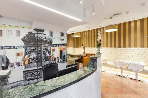 Imagen de los interiores del Hotel Plaça De La Font. Foto 14