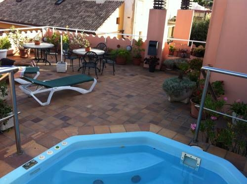 Imagen general del Hotel Plaça. Foto 9