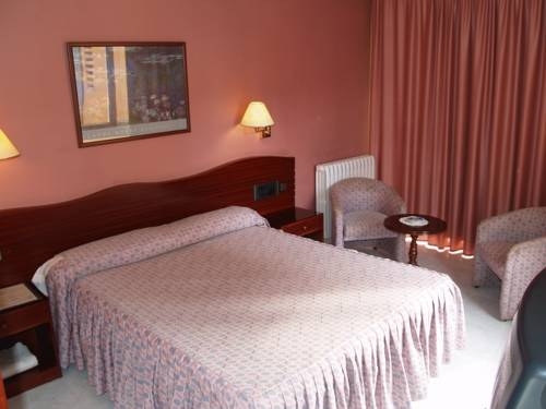 Imagen general del Hotel Plaça. Foto 14