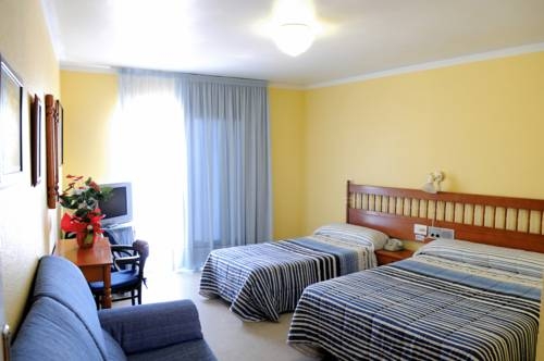 Imagen de la habitación del Hotel Plaça Vella. Foto 3