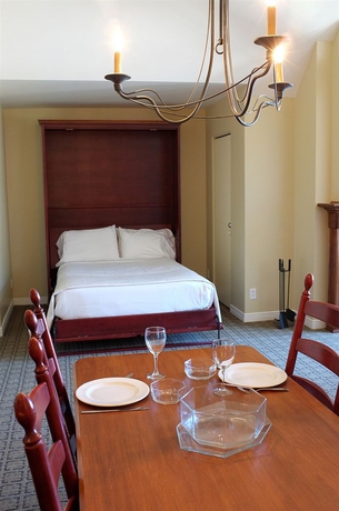 Imagen de la habitación del Hotel Place St-bernard. Foto 9