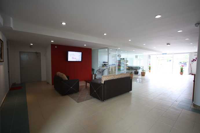 Imagen de los interiores del Hotel Place2stay - Kenyalang. Foto 15