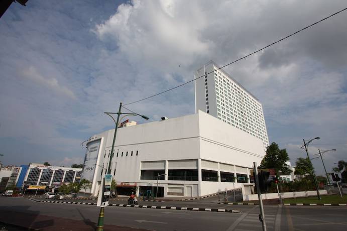 Imagen de los exteriores del Hotel Place2stay - Opposite Hilton. Foto 11