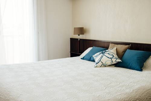 Imagen de la habitación del Hotel Plage Des Pins. Foto 7