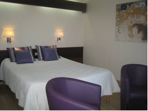 Imagen de la habitación del Hotel Plage Des Pins. Foto 12