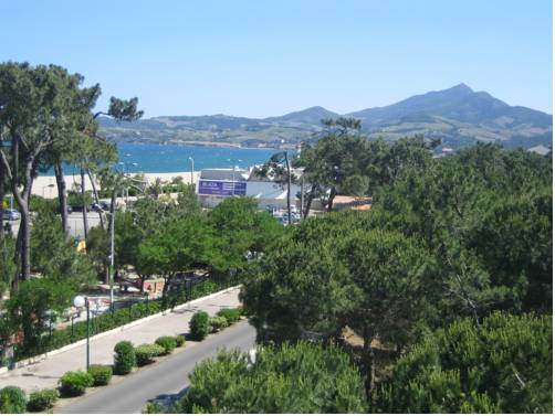 Imagen de la habitación del Hotel Plage Des Pins. Foto 15