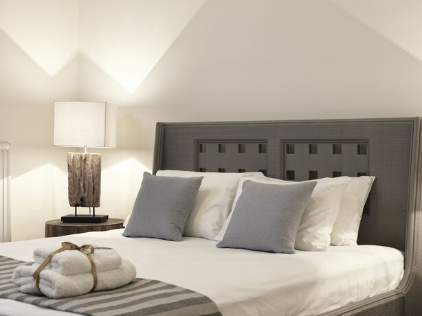 Imagen de la habitación del Hotel Plagia Villas. Foto 17